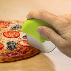 Kitchen Gadgets Pizza Wheel Knife - Elite Hub Essentials